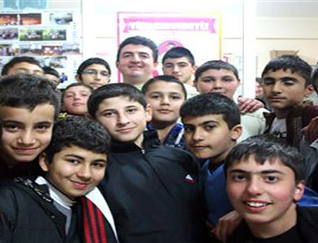 KARSİAD'tan Kars'a Okuma Salonları