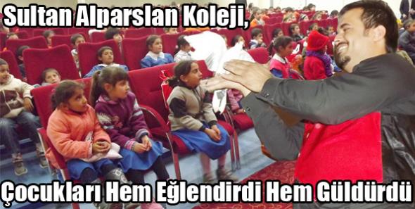 Sultan Alparslan Koleji çocukları hem eğlendirdi hem güldürdü