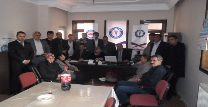 Sağlık-Sen İl Divan Kurulu toplantısını yaptı