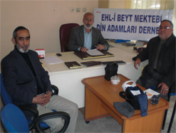 EHLİBEYT MEKTEBİ DİN ALİMLERİ DERNEĞİ'NDEN "Şİİ AÇILIMI"NA TEPKİ