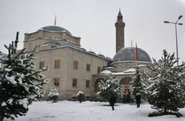 Harakani Külliyesinin Ziyaretçi Sayısı Artıyor