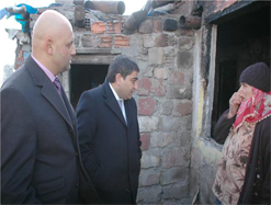 Yanan evi İşadamı onarıp döşeyecek