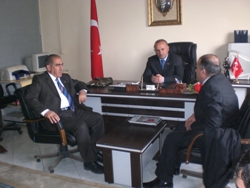 AK PARTİ'DEN ŞEHİT VE GAZİ AİLELERİ DERNEĞİ'NE ZİYARET