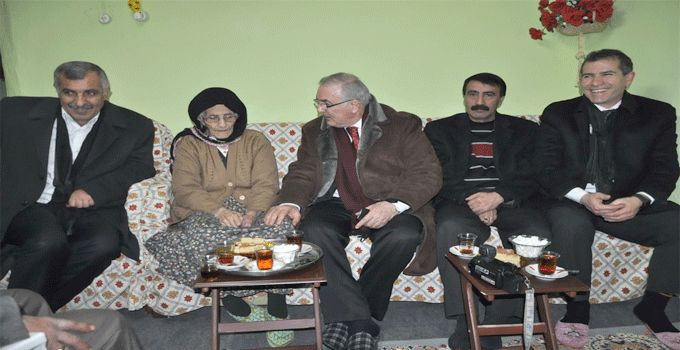 Öğüt'ün Kars Ziyaretleri Sürüyor