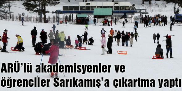 Öğrenciler Sarıkamış’a çıkartma yaptı