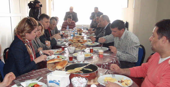 Basınla Sabah Kahvaltısı