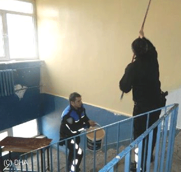 Kars'ta Polis ve Öğretmenler Okulu Boyadı