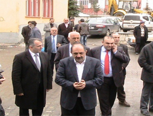 CHP Heyeti Isınma Turlarında