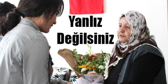 Yetiştirme Yurdu’ndan şehit annelerine ziyaret