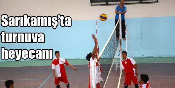 Sarıkamış’ta Liselerarası Voleybol Turnuvası düzenlendi