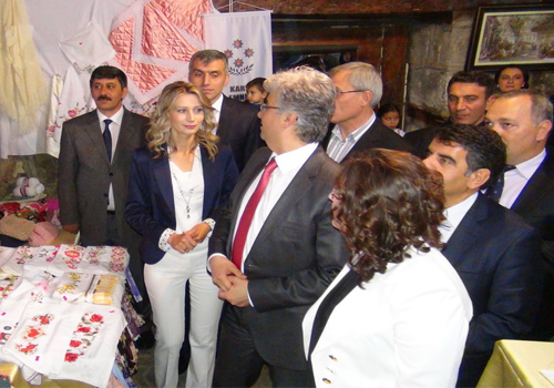 Kars'ta Şehit Ailelerine Yardım Kermesi