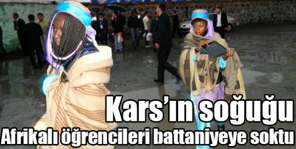 Kars’ın soğuğu Afrikalı öğrencileri battaniyeye soktu