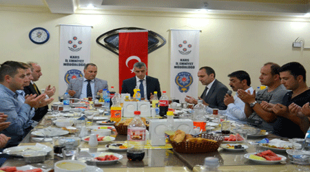 Kars Emniyeti iftarda!