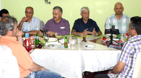 Kars Ak Parti Teşkilatı Basınla İftarda Buluştu!