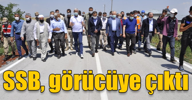 Kars’ta ilk defa silindirle sıkıştırılmış beton yol (SSB) görücüye çıktı