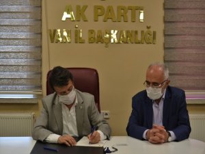 AK Parti Van İl Başkanlığından üye seferberliği