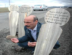 Gazeteciden ilginç eylem