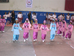 KARS'TA 23 NİSAN KUTLAMALARI