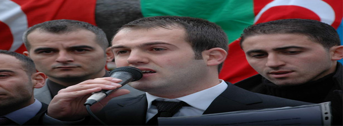 Yakılan Türk  Bayrağına  Tepkiler sürüyor.