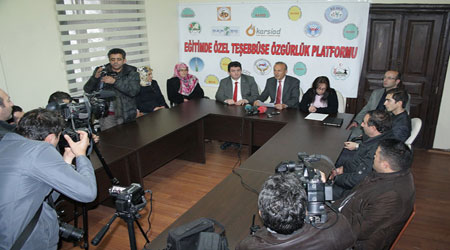 Kars’ta 20 STK’dan Dershane Açıklaması!