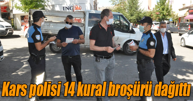 Kars polisi 14 kural broşürü dağıttı