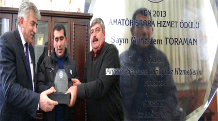 Kars'ta Yılın Spor Adamına Ödül!