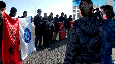 KAÜ'de Basın Açıklaması!