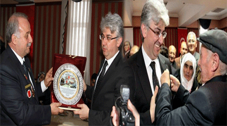 Kars'ta Şehit ve Gaziler Onuruna Yemek
