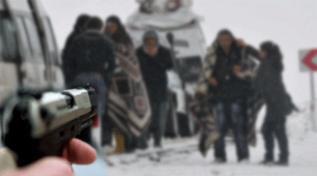 Kars'ta Köy Minibüsünde Cinayet!
