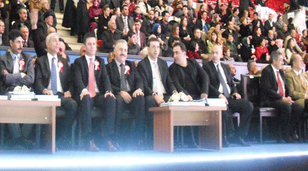 Başkentteki Karslılardan Gökçek'e Tam Destek