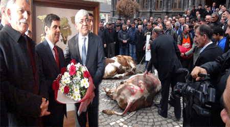 Kars Belediyesi'nde Devir Teslim