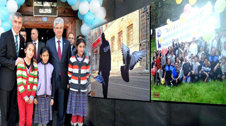 Polis Haftası Fotoğraf Sergisiyle Başladı