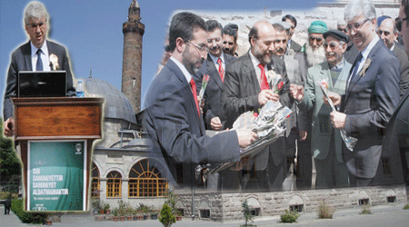 Vali Tepe: 'Kusurlarımız İslam’ın Kabahati Gibi Algılanmaya Başlamıştır'