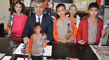 Sultanlardan Polis Haftası Kutlaması!