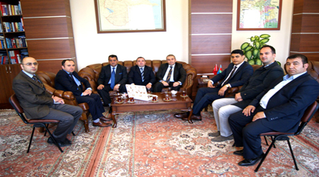 AHK Ekibi Başkonsolosu Ziyaret Etti
