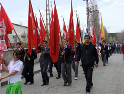 Davullu Zurnalı Gençlik Yürüyüşü