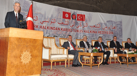 Kılıç, Başbakan ile birlikte Tunus’da...