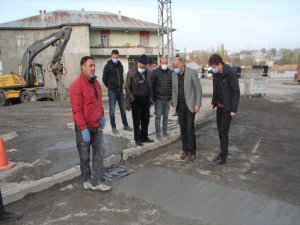 Malazgirt Belediye Başkanı Altın, çalışmaları denetledi
