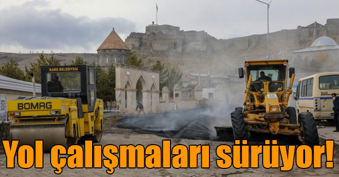 Kars Belediyesi yol çalışmalarını sürdürüyor