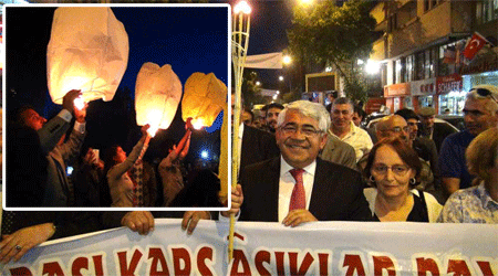 Kars'ta Festival Havasında Aşıklar Bayramı!