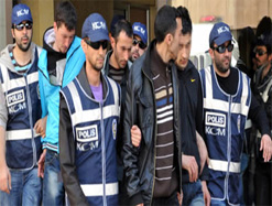 10 Kişi Gözaltında