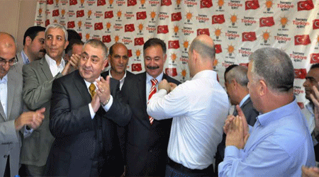 CHP’den istifa edip, AK Partili oldular