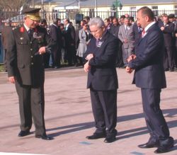 Atatürk, Ardahan'da Anıldı