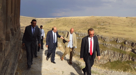 Dursun, 'Ani’yi çok önemsiyoruz'