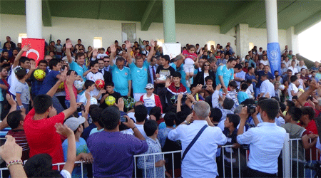 Futbolun Yıldızları Kars'ta