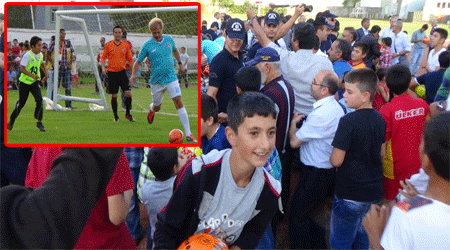 Futbol ustalarına Kars'ta yoğun ilgi