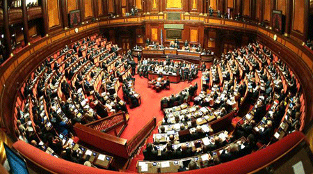 Kılıç, İtalya Senatosunda!