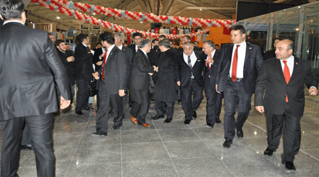Arslan, ‘Yeni Terminal Binası Dünyaya Örnek Gösterilecek’