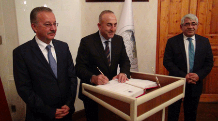 Bakan Çavuşoğlu: Keşke Ermenistan’da burada olsaydı!