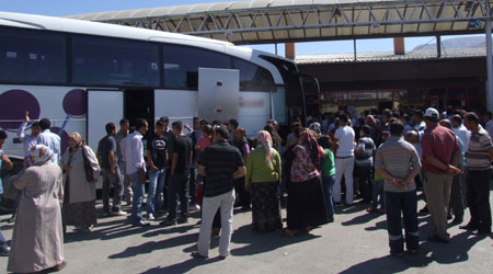 18 Yaşından Küçük Çocuklara Şehirlerarası Yolcu Bileti Satışı Yasaklandı